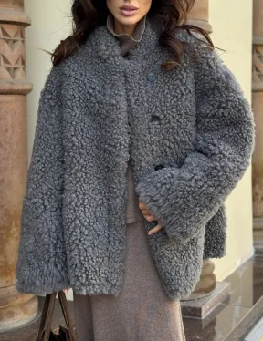 Дубленка серого цвета - двухсторонняя