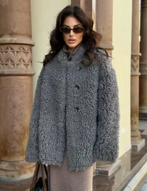 Дубленка серого цвета - двухсторонняя