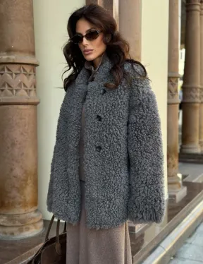 Дубленка серого цвета - двухсторонняя