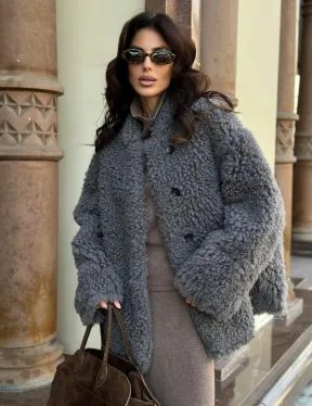 Дубленка серого цвета - двухсторонняя