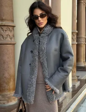 Дубленка серого цвета - двухсторонняя