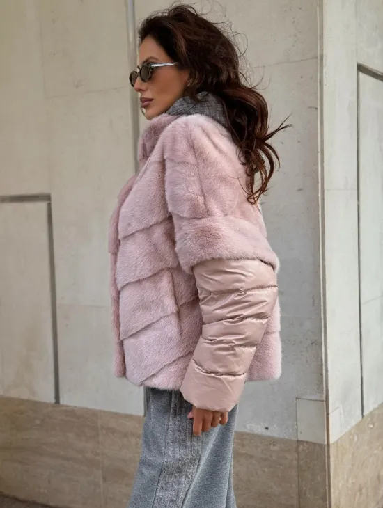 Зимняя норковая куртка - жилет с капюшоном