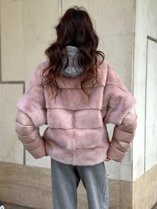 Зимняя норковая куртка - жилет с капюшоном
