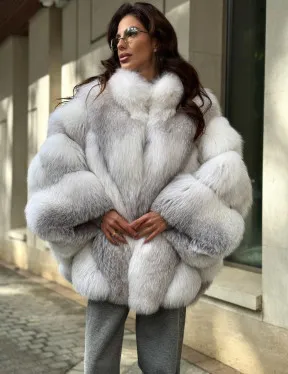 Шуба из меха альпийской лисы  