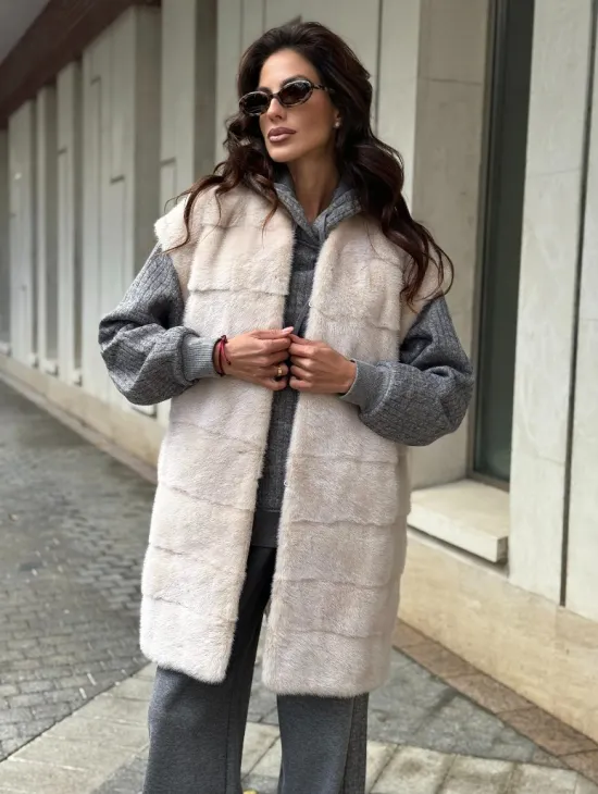 Комбинированный жилет из меха норки и шерсти