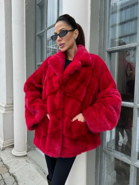 Полушубок норковый в гранатовом оттенке
