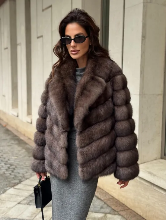 Шуба автоледи из аукционного седого соболя