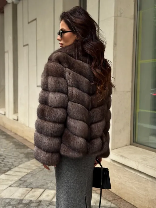 Шуба автоледи из аукционного седого соболя