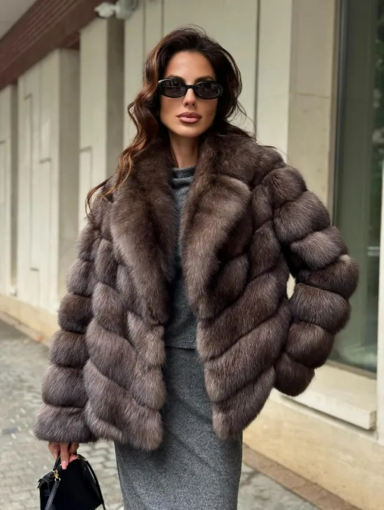 Шуба автоледи из аукционного седого соболя