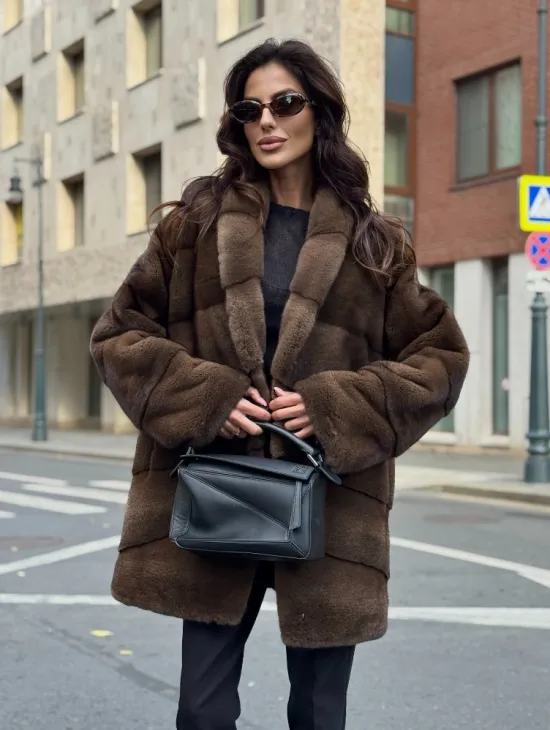 Шуба норковая коричневая