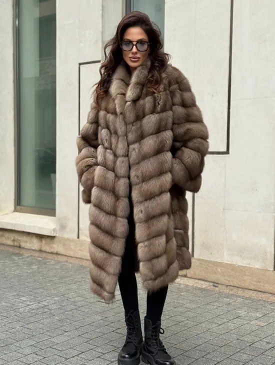 Шуба из натуральной куницы