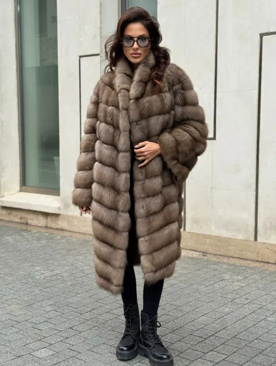 Шуба из натуральной куницы