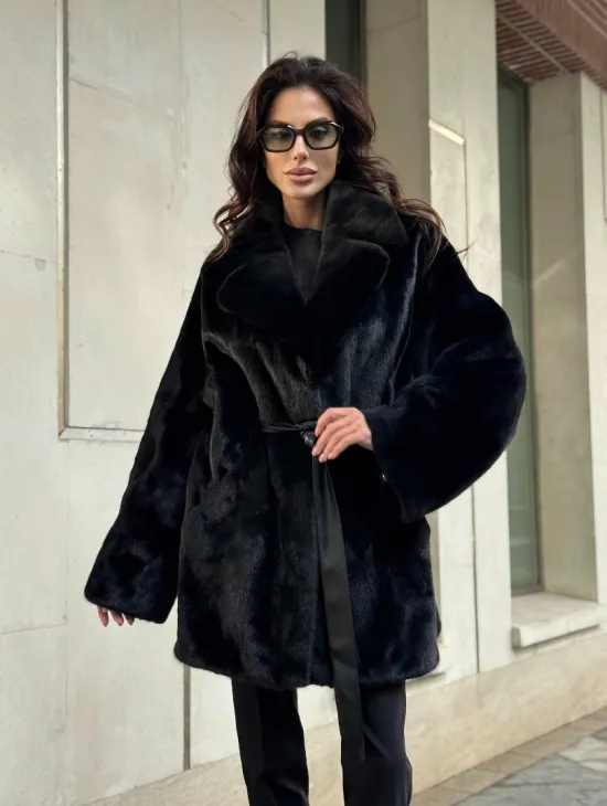 Полушубок из норки с английским воротником - черный