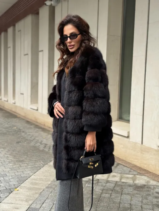 Пальто из куницы с отделкой кашемира