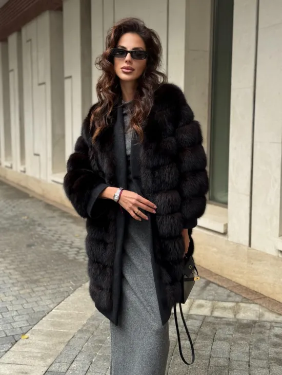 Пальто из куницы с отделкой кашемира