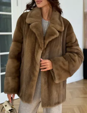 Бежевая короткая норковая шуба