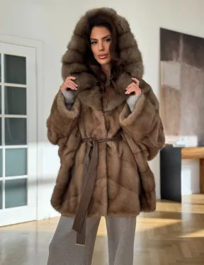Шуба норковая бежевая с капюшоном