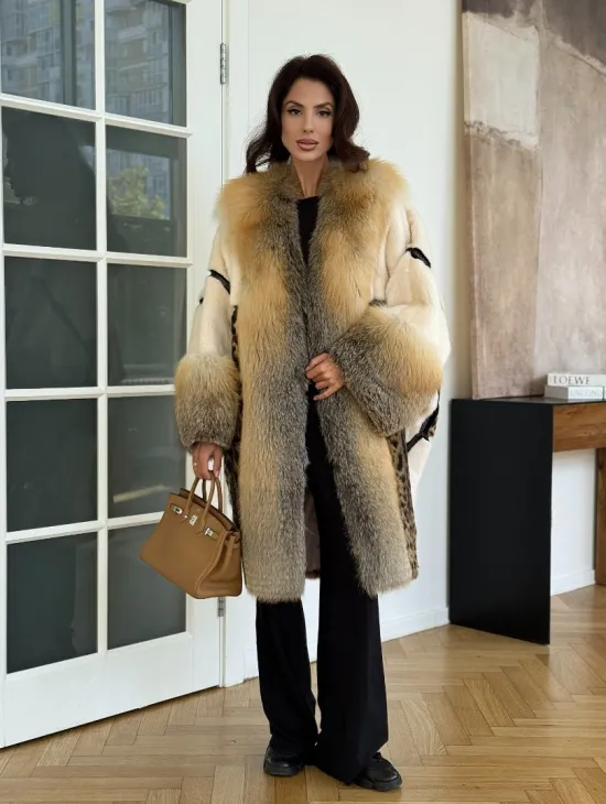 Комбинированная норковая шуба с мехом лисы - белый