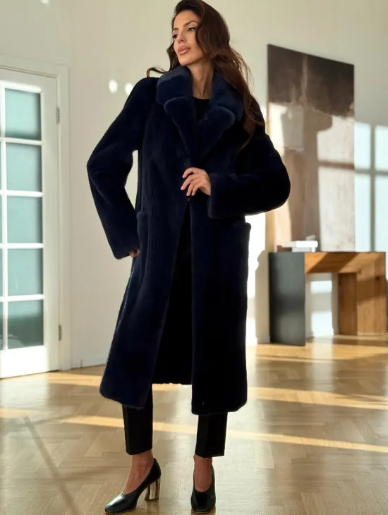 Норковая шуба темно-синего цвета