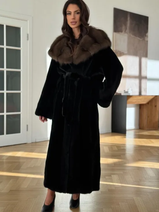 Шуба из меха норки BLACKGLAMA