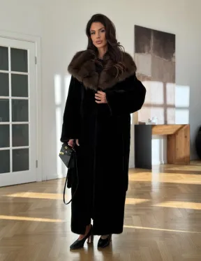 Шуба из меха норки BLACKGLAMA