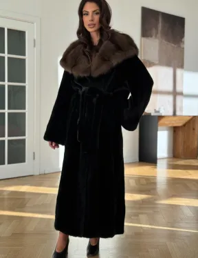 Шуба из меха норки BLACKGLAMA