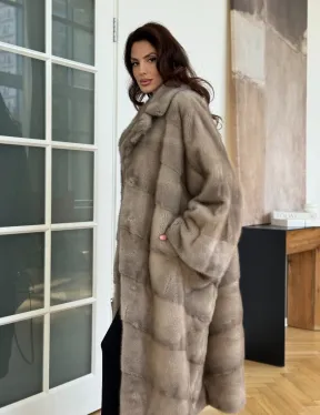 Серо-голубая норковая шуба