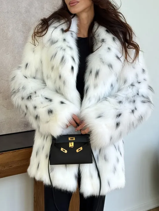 Шуба из лисы под рысь - белая