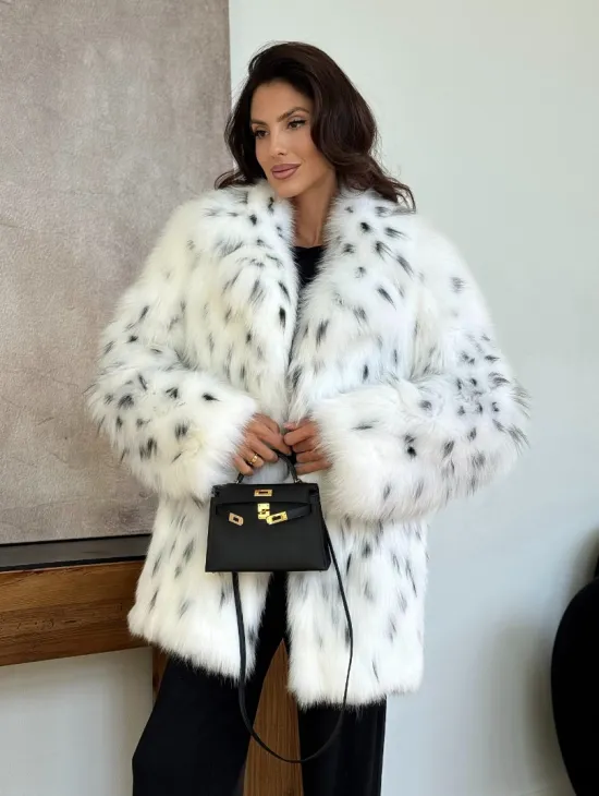 Шуба из лисы под рысь - белая