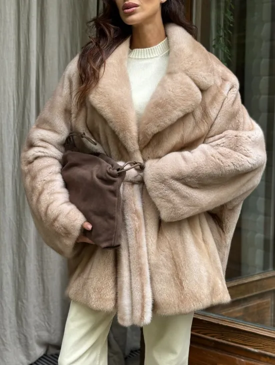 Натуральная норковая шуба - пастель