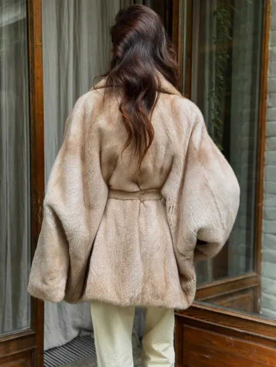 Натуральная норковая шуба - пастель
