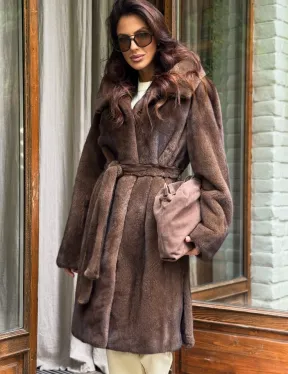 Норковая шуба с капюшоном - цвет орех