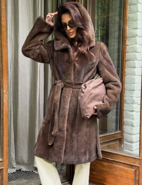 Норковая шуба с капюшоном - цвет орех