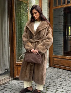 Шуба норковая с капюшоном - цвет пастель