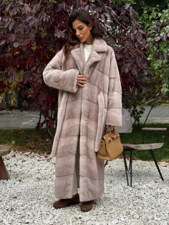 Длинная норковая шуба с поясом