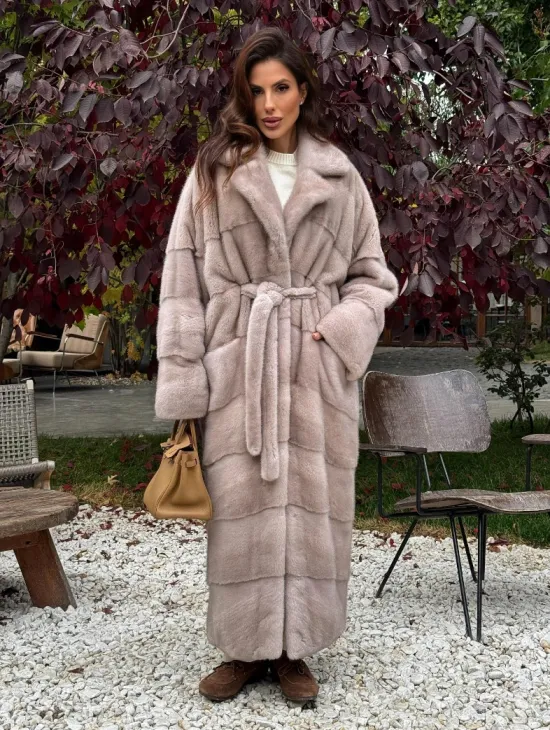 Длинная норковая шуба с поясом