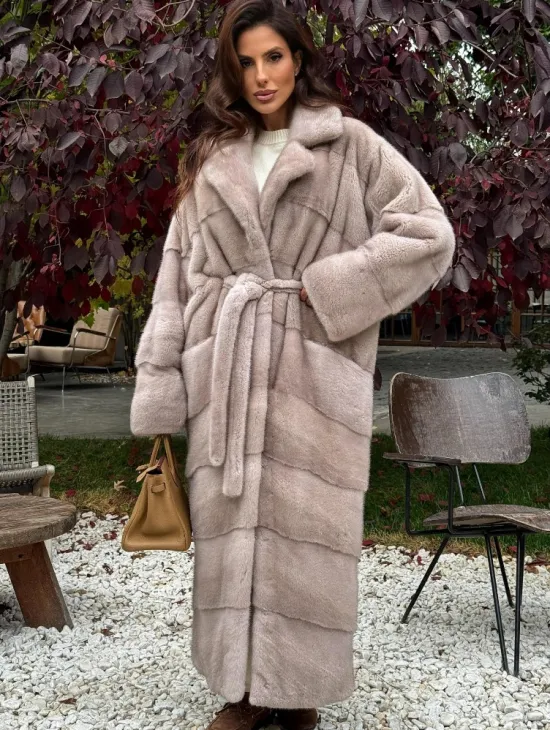 Длинная норковая шуба с поясом