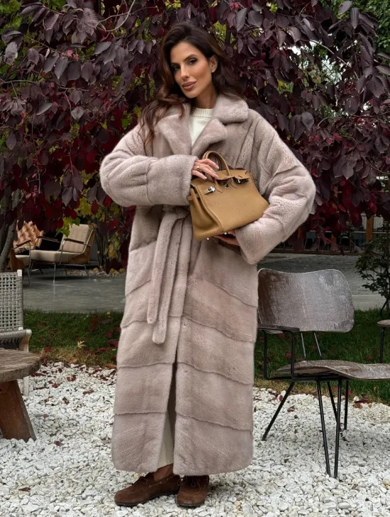 Длинная норковая шуба с поясом