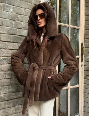 Шуба автоледи с капюшоном