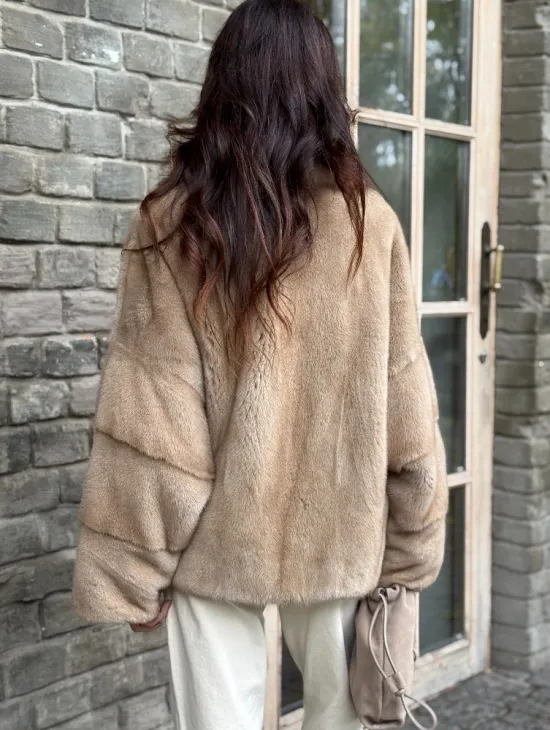 Норковый полушубок - автоледи с куницей