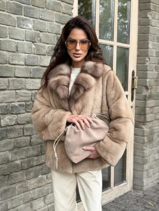 Норковый полушубок - автоледи с куницей