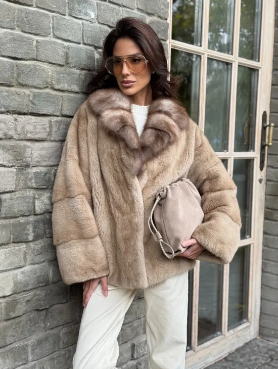 Норковый полушубок - автоледи с куницей