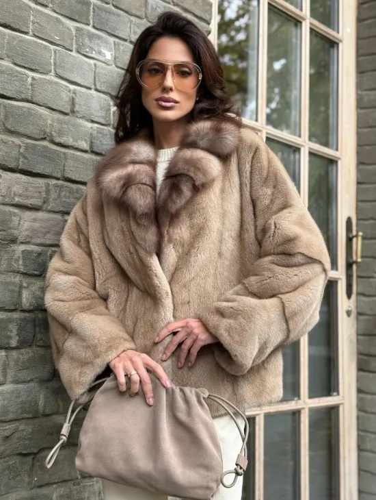 Норковый полушубок - автоледи с куницей