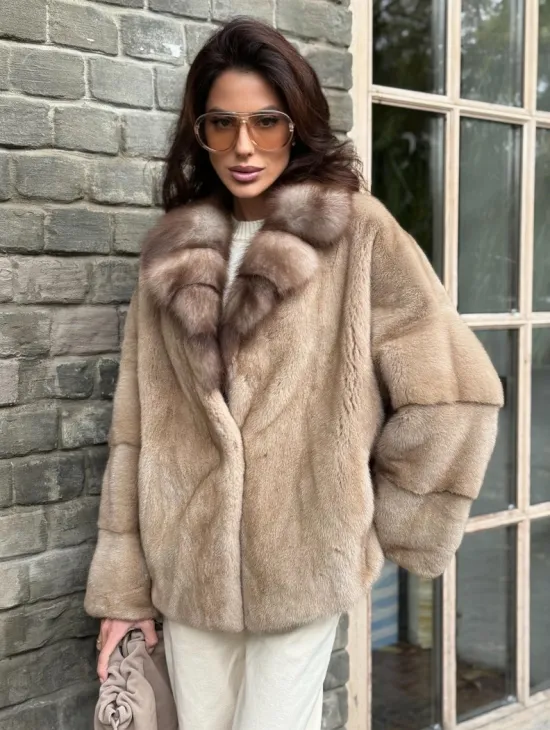 Норковый полушубок - автоледи с куницей