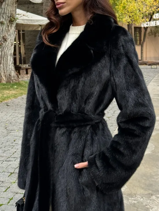 Черная норковая шуба