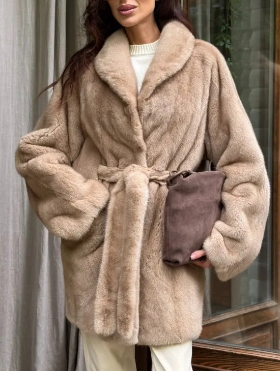 Норковый полушубок с воротником шаль