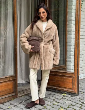 Норковый полушубок с воротником шаль