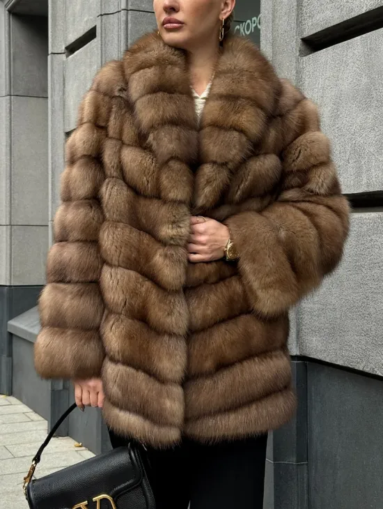 Шуба из куницы с воротником шаль