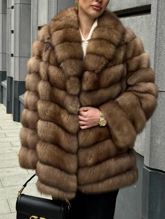 Шуба из куницы с воротником шаль