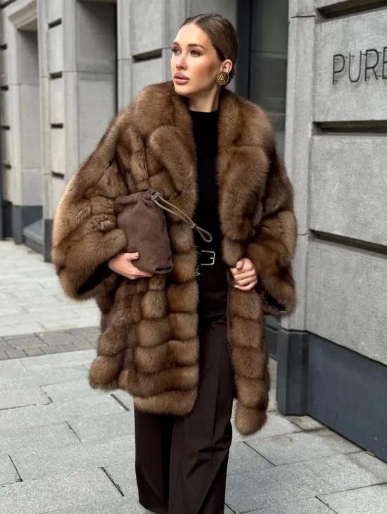Шуба из куницы оверсайз